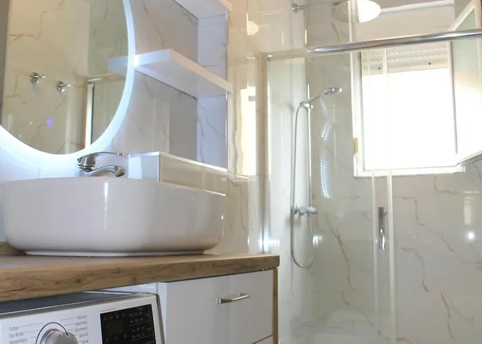 Bright 3f By Adriatic Living Daire *